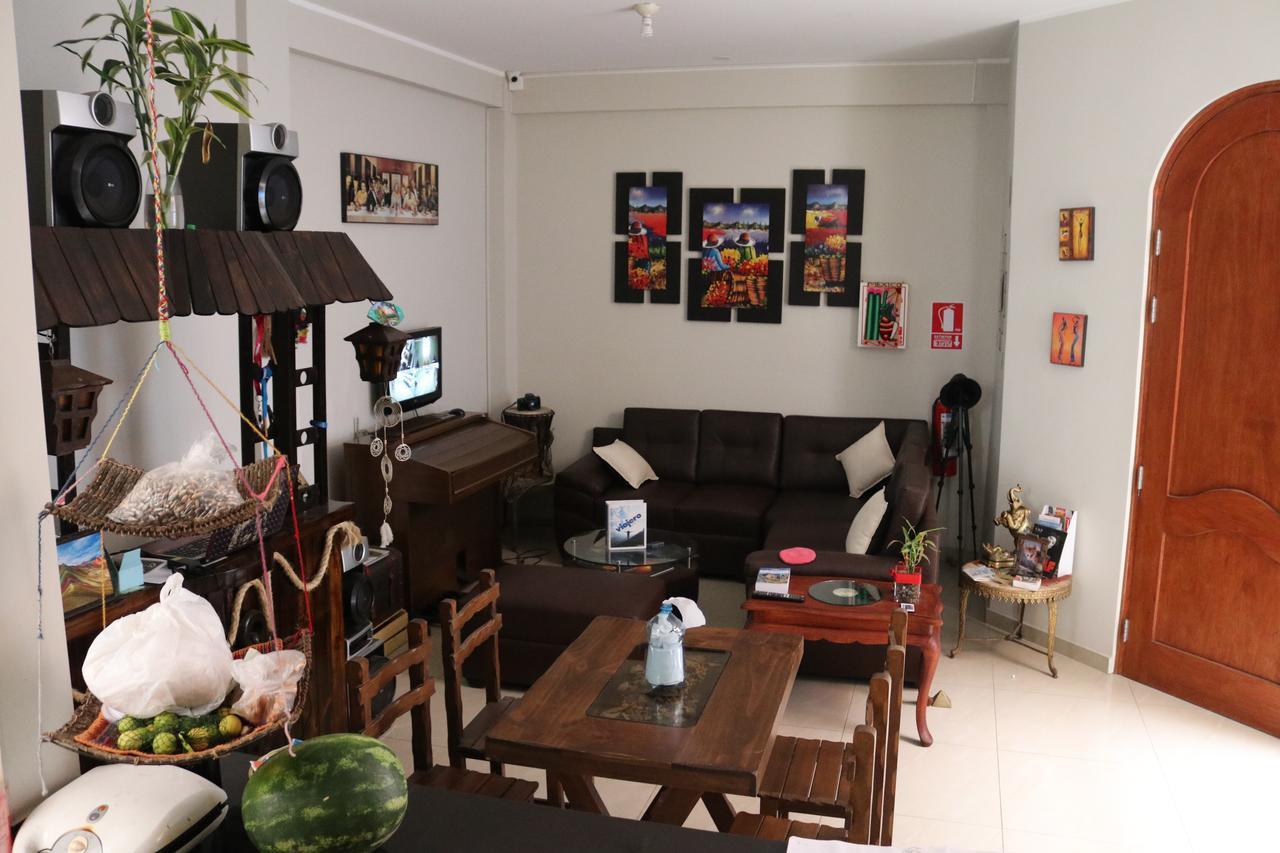 Tierras Viajeras Hostel Cultural Lima Buitenkant foto