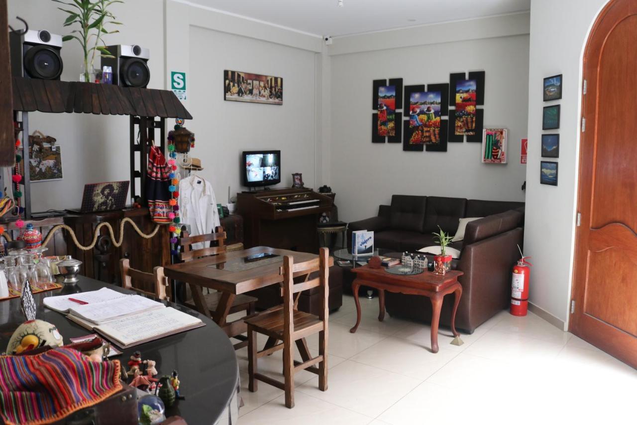 Tierras Viajeras Hostel Cultural Lima Buitenkant foto