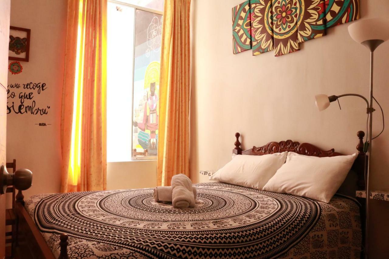 Tierras Viajeras Hostel Cultural Lima Buitenkant foto